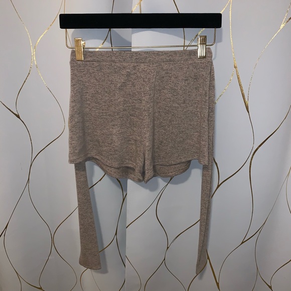 Crop t-shirt and shorts set - Picture 5 of 5